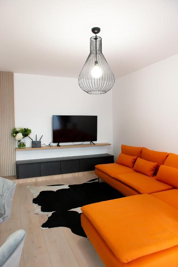 Lovely Apartment In Brasov Bagian luar foto